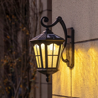 Traditional European Lantern Waterproof Aluminum Glass 1-Light Wall Sconce Lamp For Outdoor Patio