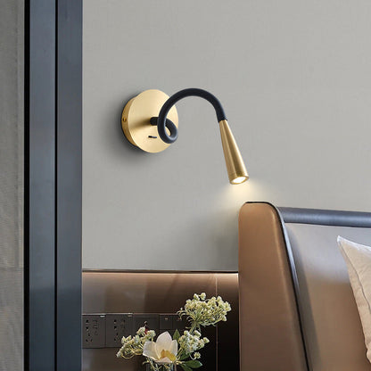 مصباح حائط LED معاصر من النحاس والسيليكون بتصميم أنبوب نورديك لغرفة النوم 