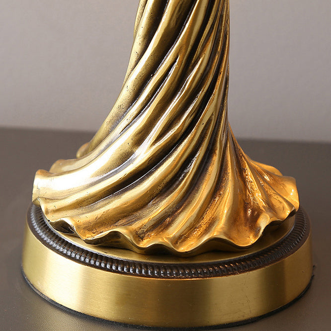 Traditional Tiffany Goddess Dome Copper Shell 1-Light Table Lamp For Bedroom