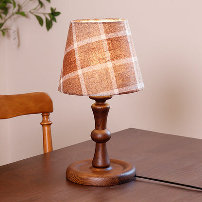 Traditional Vintage Frustum Cone Fabric Solid Wood 1-Light Table Lamp For Bedroom