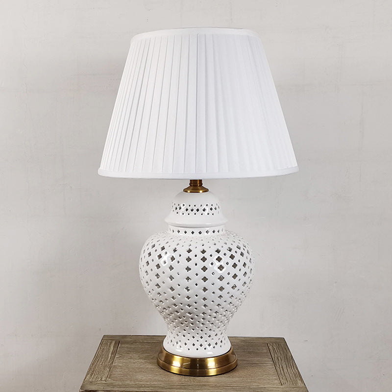 Traditional Vintage Frustum Cone Metal Ceramic Fabric 1-Light Table Lamp For Bedroom