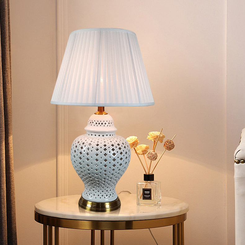 Traditional Vintage Frustum Cone Metal Ceramic Fabric 1-Light Table Lamp For Bedroom
