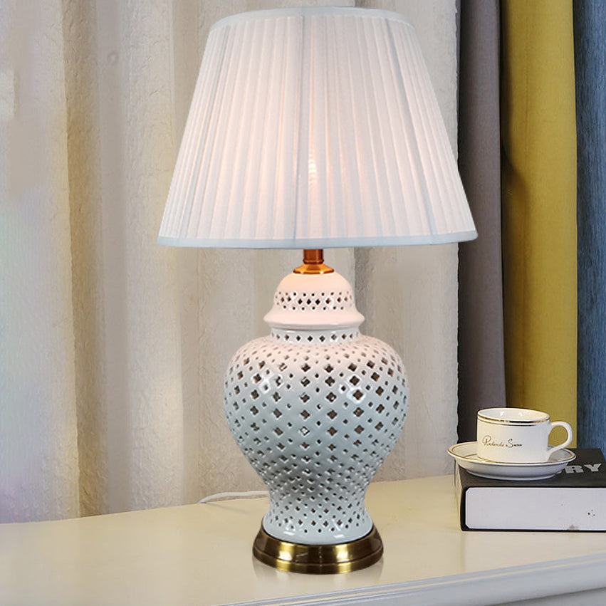 Traditional Vintage Frustum Cone Metal Ceramic Fabric 1-Light Table Lamp For Bedroom