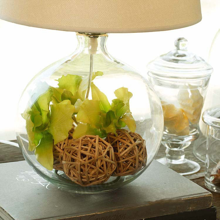 Traditional Rustic Cylinder Fabric Glass 1-Light Table Lamp For Bedroom