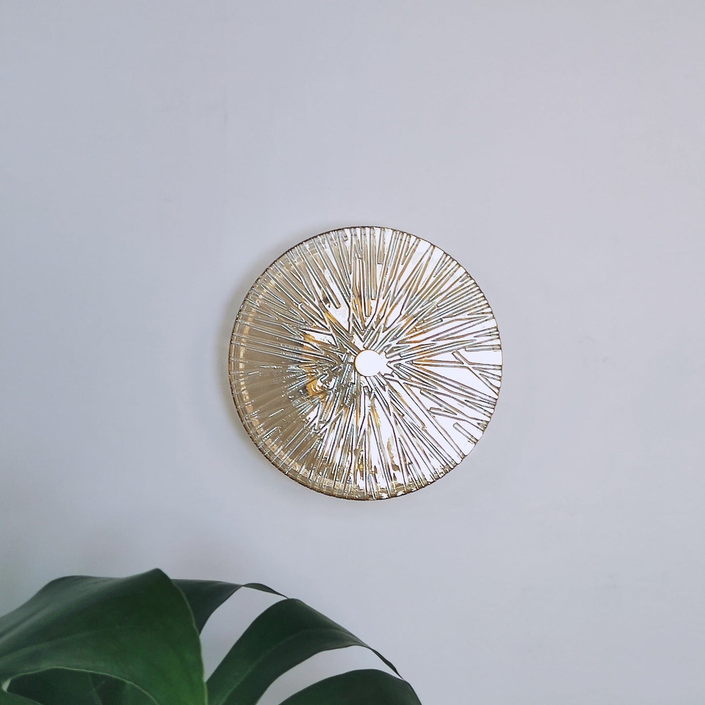 Modern Luxury Round Metal Glass LED Wall Sconce Lamp For Living Room