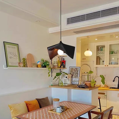 Modern Luxury Twisted Iron Resin 1-Light Pendant Light For Living Room