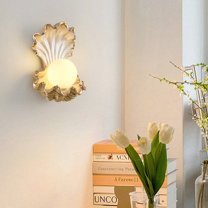 Contemporary Creative Pearl Resin Glass 1-Light Wall Sconce Lamp For Bedroom