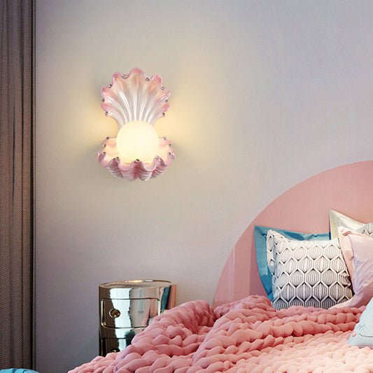 Contemporary Creative Pearl Resin Glass 1-Light Wall Sconce Lamp For Bedroom