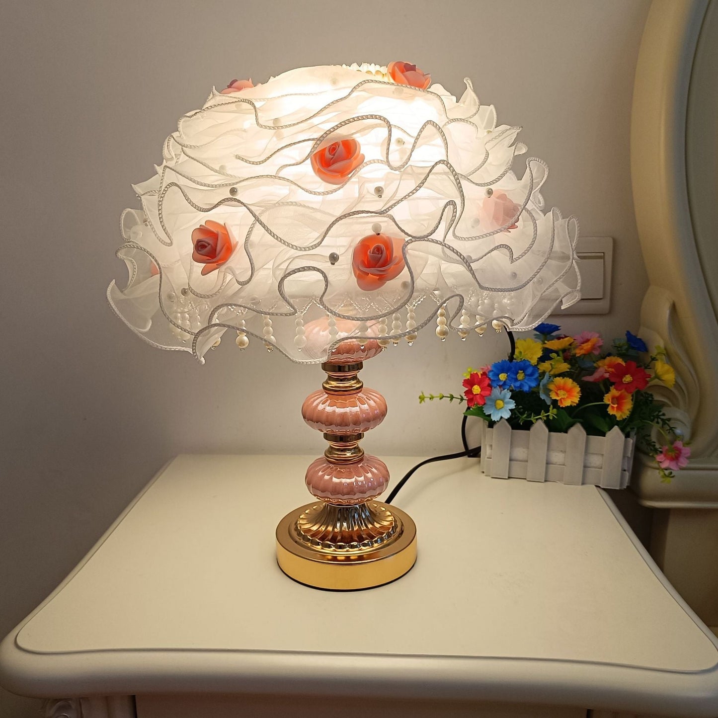 Modern Art Deco Flower Dome Ceramic Fabric 1-Light Table Lamp For Bedroom