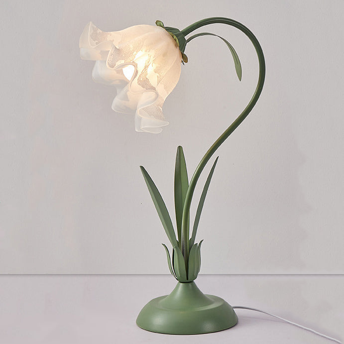 Traditional Rustic Flower Iron Acrylic 1-Light Table Lamp For Study