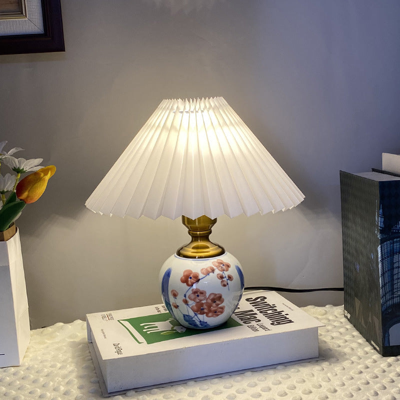 Contemporary Creative Pleated PVC & Ceramic Metal 1-Light Table Lamp For Study