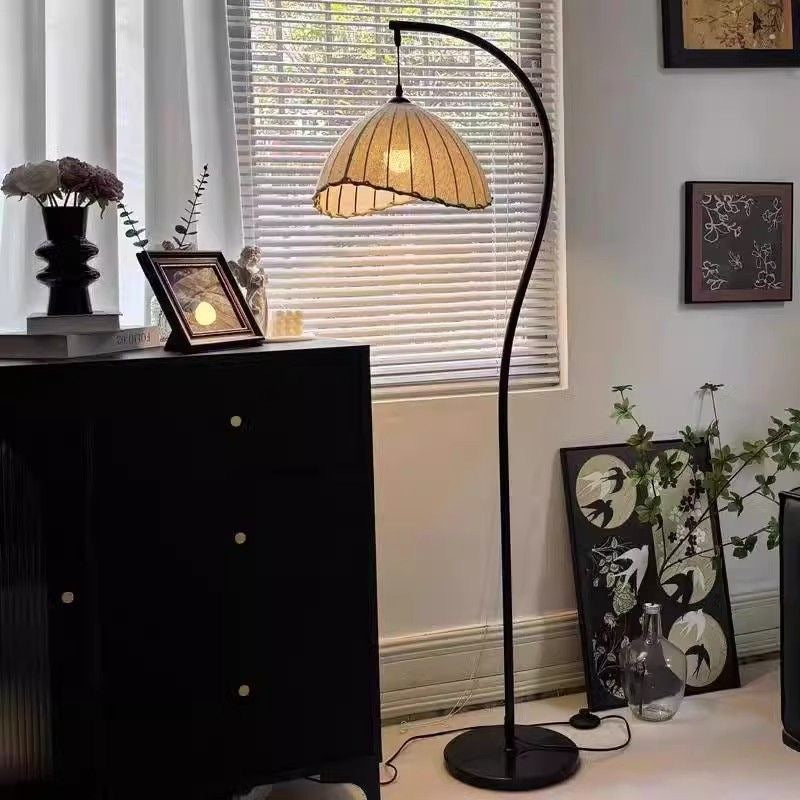 Traditional Vintage Round Hat Iron Fabric 1-Light Standing Floor Lamp For Living Room