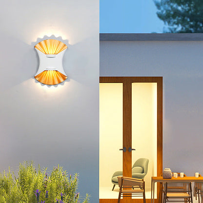 Contemporary Creative Waterproof Conch Aluminum Glass Outdoor LED Wall Sconce Lamp For Outdoor Patio