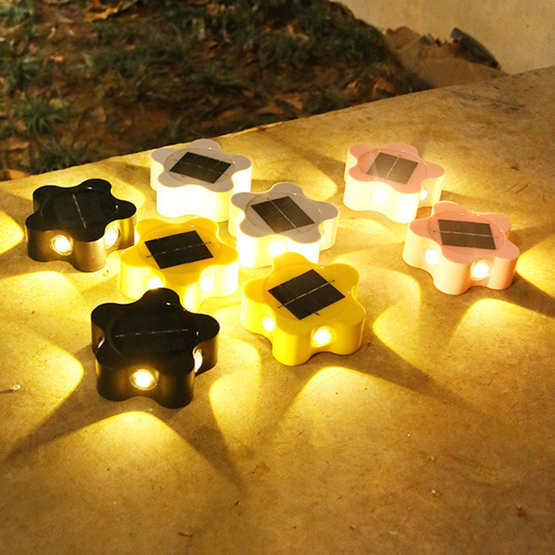 Modern Art Deco Star Waterproof Solar ABS & Acrylic LED Outdoor Wall Sconce Lamp For Outdoor Patio