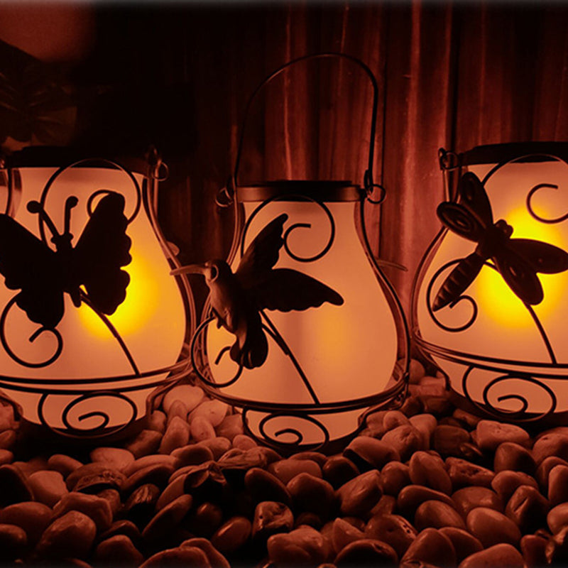 Traditional Rustic Waterproof Solar Lantern Vase Iron Glass LED Outdoor Light Landscape Lighting For Garden