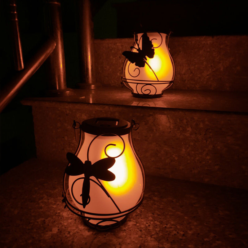 Traditional Rustic Waterproof Solar Lantern Vase Iron Glass LED Outdoor Light Landscape Lighting For Garden