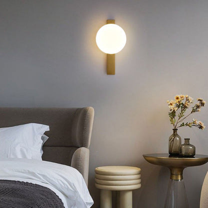 مصباح حائط LED دائري من البلاستيك والحديد بتصميم عصري بسيط لغرفة النوم 