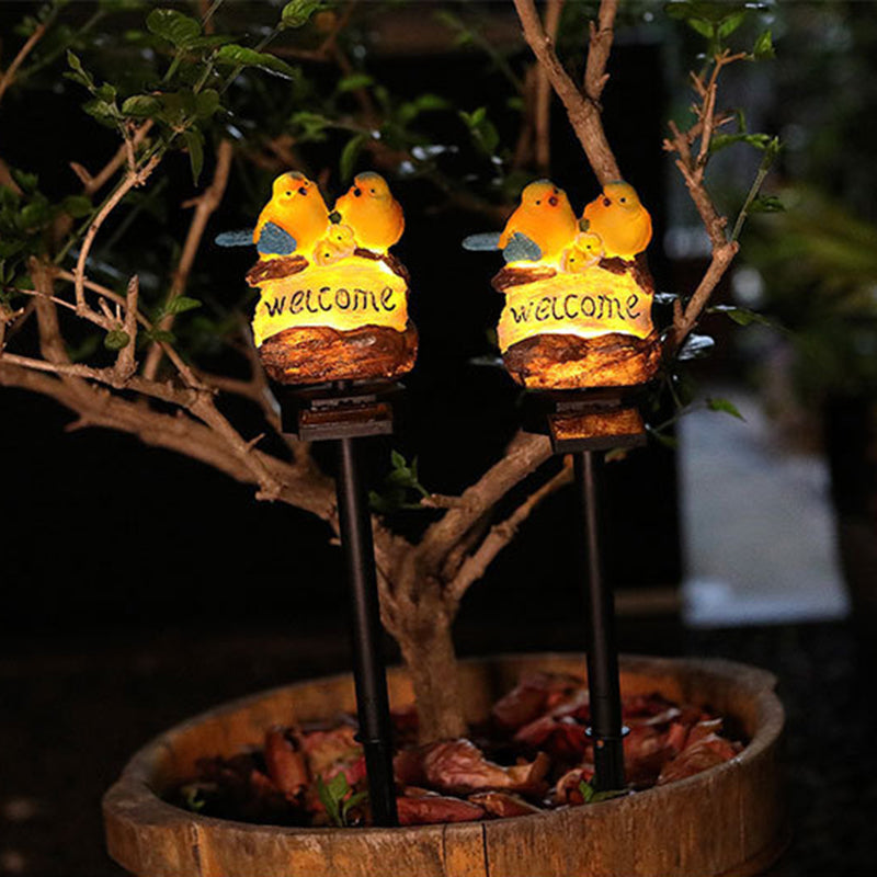 Modern Art Deco Waterproof Solar PP Resin Bird Decorative LED Landscape Lighting Outdoor Light For Garden