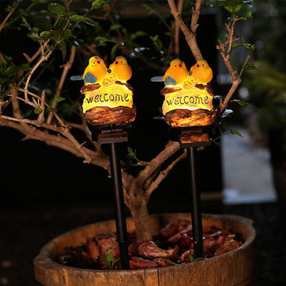 Modern Art Deco Waterproof Solar PP Resin Bird Decorative LED Landscape Lighting Outdoor Light For Garden