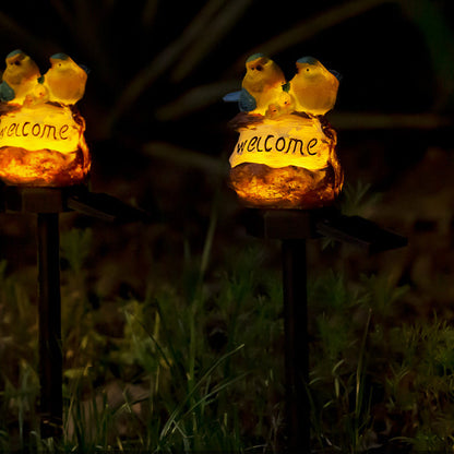 Modern Art Deco Waterproof Solar PP Resin Bird Decorative LED Landscape Lighting Outdoor Light For Garden