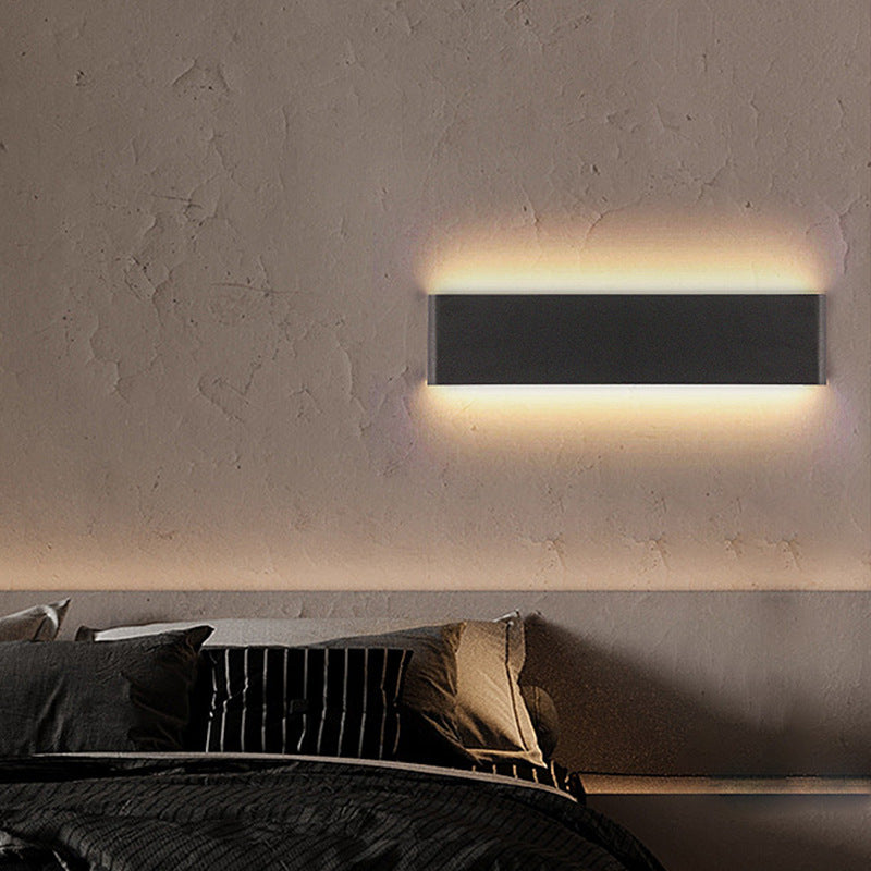مصباح حائط LED مستطيل الشكل مصنوع من الأكريليك والألومنيوم بتصميم عصري بسيط لغرفة المعيشة 