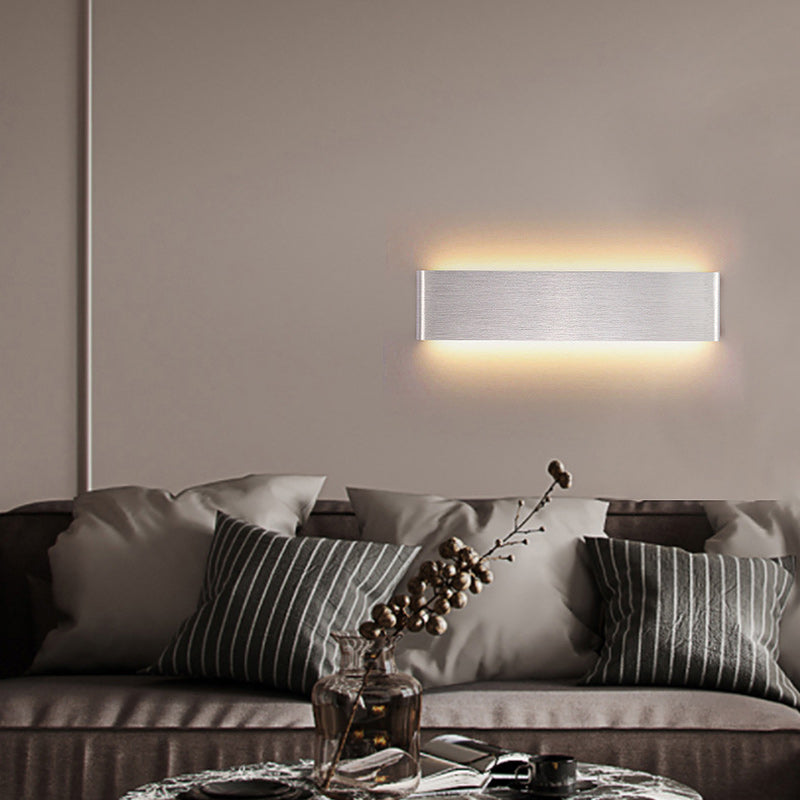 مصباح حائط LED مستطيل الشكل مصنوع من الأكريليك والألومنيوم بتصميم عصري بسيط لغرفة المعيشة 