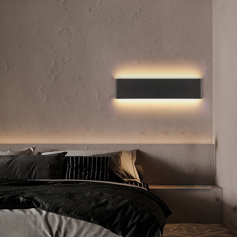 مصباح حائط LED مستطيل الشكل مصنوع من الأكريليك والألومنيوم بتصميم عصري بسيط لغرفة المعيشة 