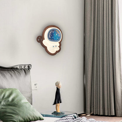 Modern Art Deco Spaceman PE Rubberwood LED Kids Wall Sconce Lamp For Living Room