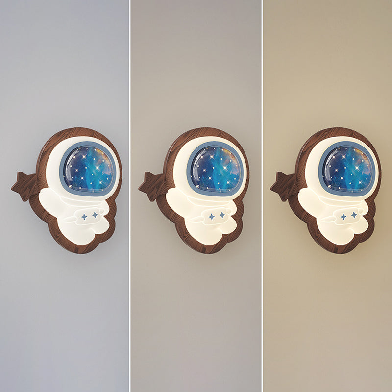 Modern Art Deco Spaceman PE Rubberwood LED Kids Wall Sconce Lamp For Living Room