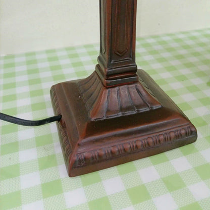 Traditional Vintage Tapered Round Square Glass Resin 1-Light Table Lamp For Living Room