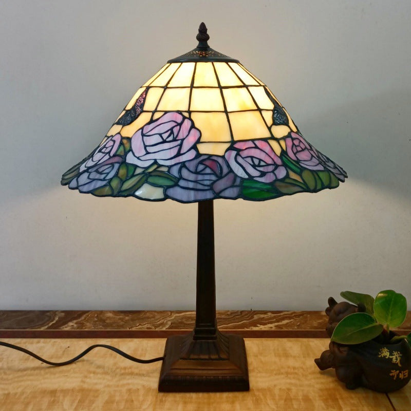 Traditional Vintage Conical Square Glass Resin 1-Light Table Lamp For Living Room