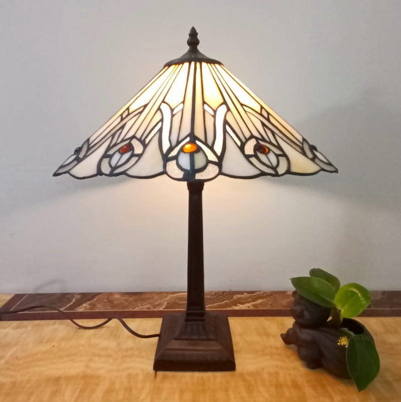 Traditional Vintage Conical Square Glass Resin 1-Light Table Lamp For Living Room