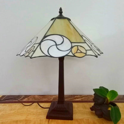 Traditional Vintage Conical Square Glass Resin 1-Light Table Lamp For Living Room