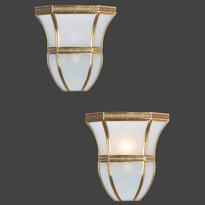 現代的なスカンジナビアのテーパードラウンドスクエアガラス銅1ライト壁取り付け用燭台ランプリビングルーム用