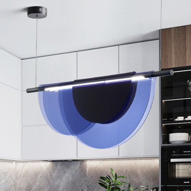 ثريا LED معدنية نصف دائرية طويلة من مادة البولي فينيل كلوريد بتصميم إسكندنافي معاصر لغرفة المعيشة
