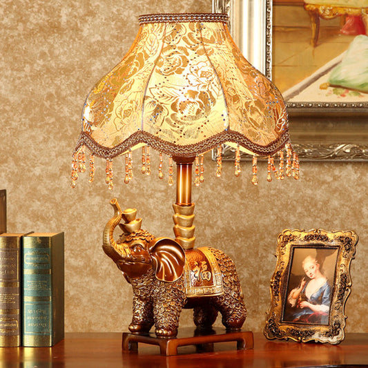 Traditional Vintage Elephant Round Fabric Resin 1-Light Table Lamp For Living Room