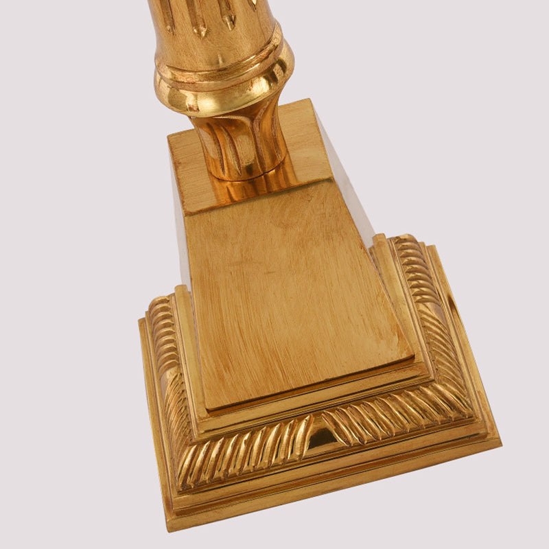 Traditional Vintage Tassel Round Square Fabric Brass 1-Light Table Lamp For Living Room