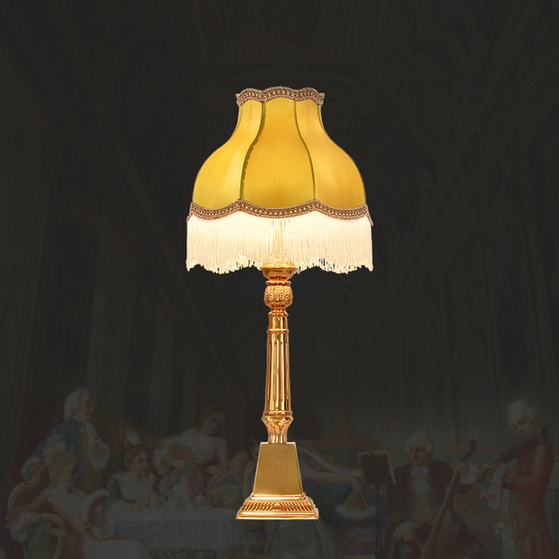 Traditional Vintage Tassel Round Square Fabric Brass 1-Light Table Lamp For Living Room