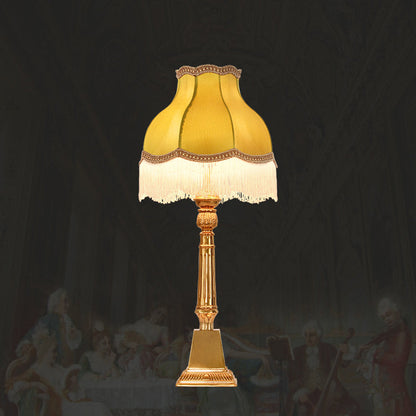 Traditional Vintage Tassel Round Square Fabric Brass 1-Light Table Lamp For Living Room