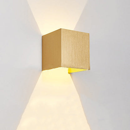 مصباح حائط LED من الألومنيوم بتصميم مستطيل بسيط وعصري لغرفة المعيشة 