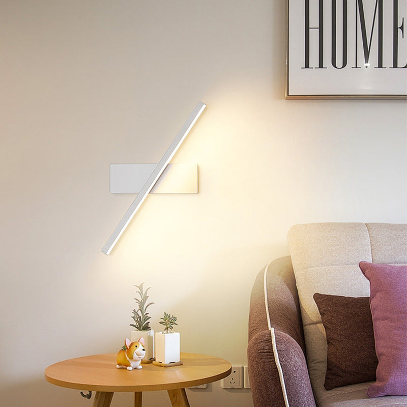 مصباح حائط LED مستطيل طويل من الحديد السيليكوني بتصميم عصري بسيط لغرفة النوم 