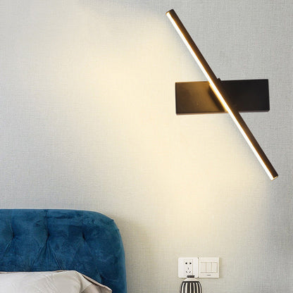 مصباح حائط LED مستطيل طويل من الحديد السيليكوني بتصميم عصري بسيط لغرفة النوم 