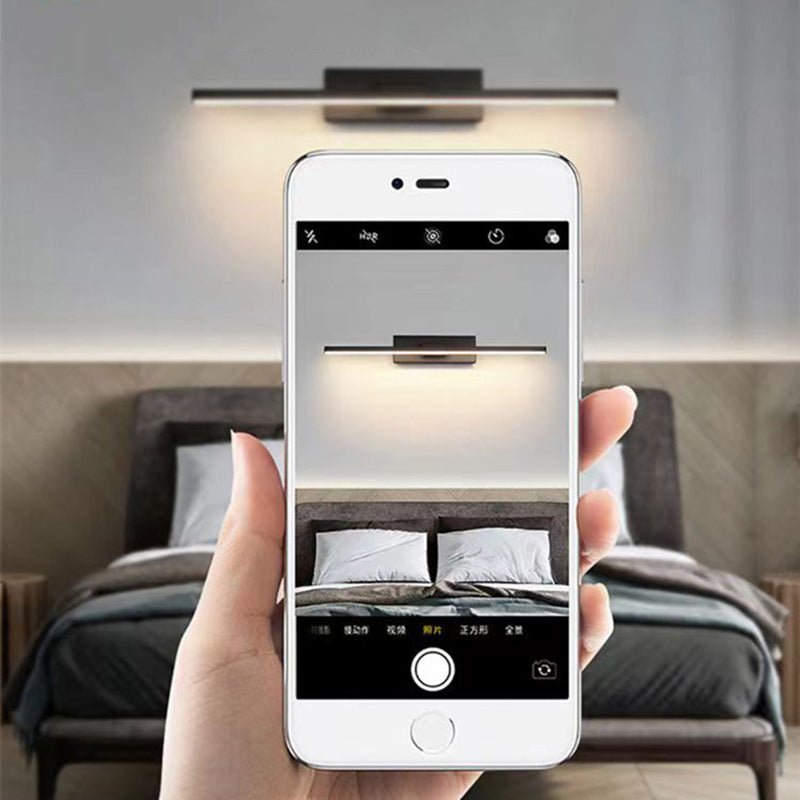 مصباح حائط LED مستطيل طويل من الحديد السيليكوني بتصميم عصري بسيط لغرفة النوم 