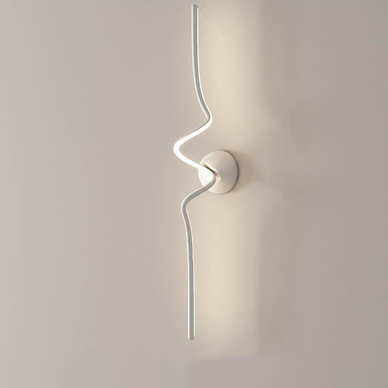 Contemporary Creative Line Bend Long Silicone Aluminum LED Wall Sconce Lamp For Bedroom