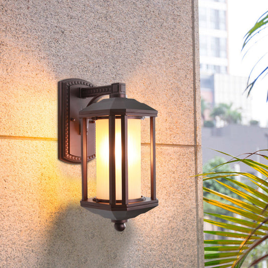 Traditional Vintage Square Cylinder Glass Aluminum 1-Light Wall Sconce Lamp For Outdoor Patio