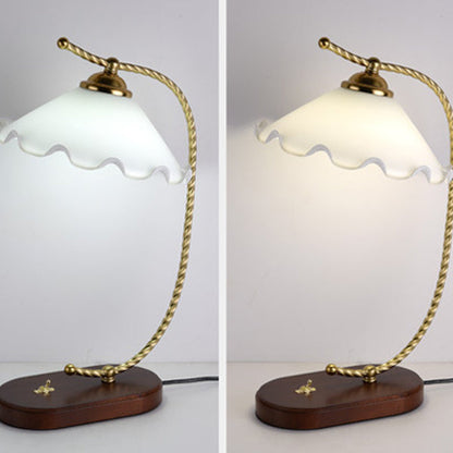 Traditional Vintage Floral Oval Curved Glass Walnut Iron 1-Light Table Lamp For Living Room