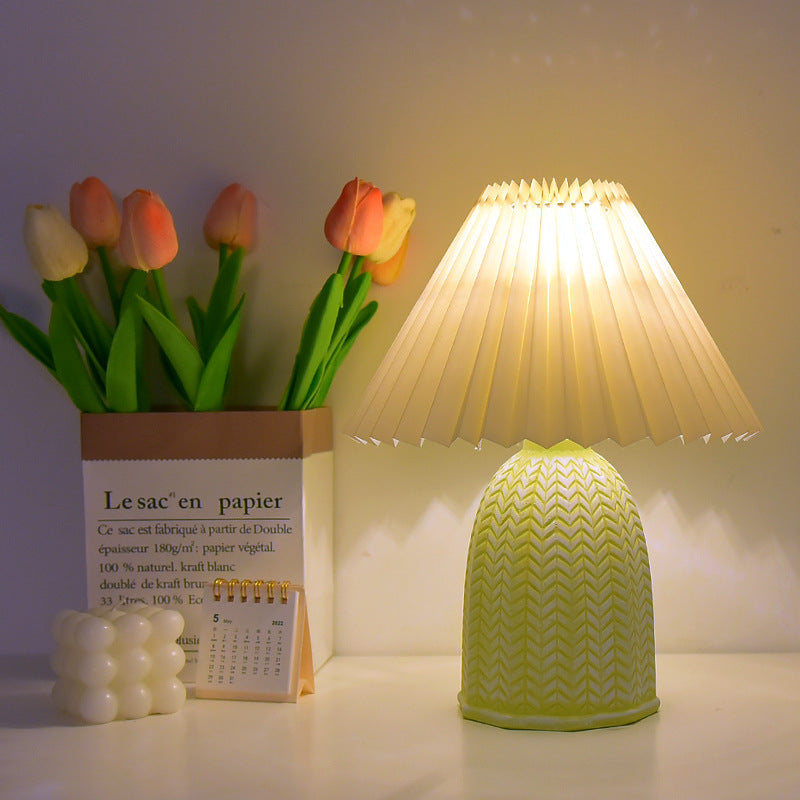 Traditional Vintage Scalloped Cylinder Round Fabric Ceramic LED Table Lamp For Living Room