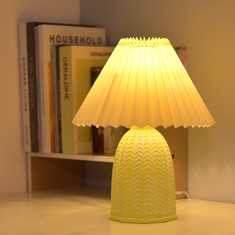 Traditional Vintage Scalloped Cylinder Round Fabric Ceramic LED Table Lamp For Living Room