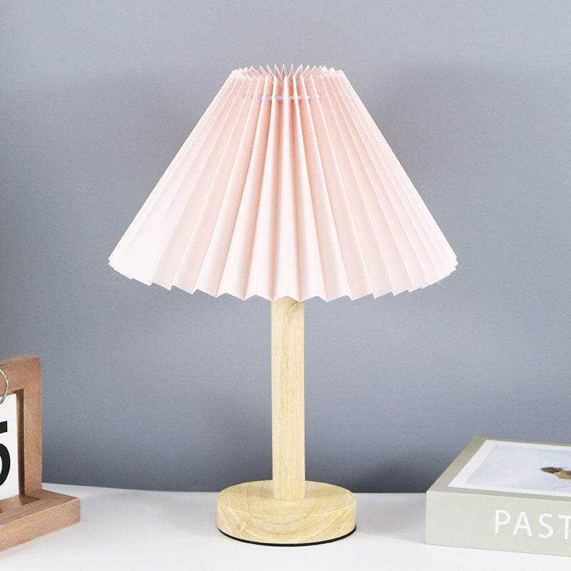 Contemporary Scandinavian Pleated Fan Round Fabric Solid Wood 1-Light Table Lamp For Living Room