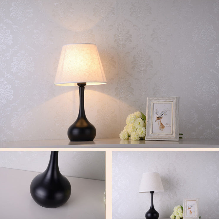 Contemporary Scandinavian Water Drops Scalloped Round Fabric Iron 1-Light Table Lamp For Living Room